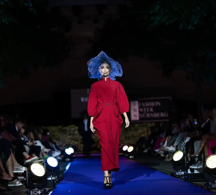 Fashion Week Nürnberg · Red Couture · 2023